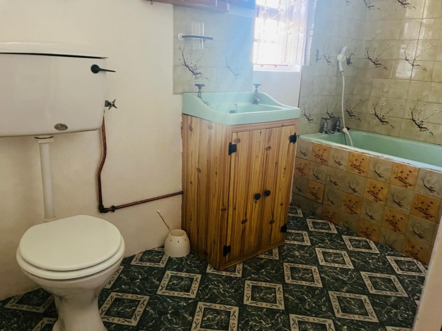 1 Bedroom Property for Sale in Quigney Eastern Cape